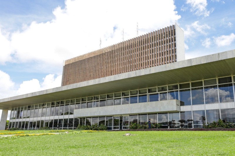 Orçamento de R$ 57,36 bilhões para 2023 é aprovado