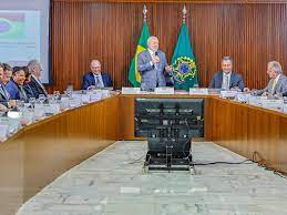 Lula e ministros reformulam estratégia nas redes sociais, após queda nas 