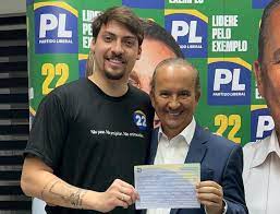 Jair Renan anuncia ingresso no PL e pré-candidatura 