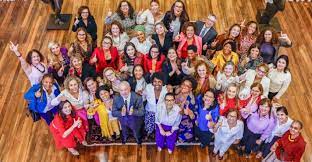 Após happy hour, Janja publica foto com bancada feminina