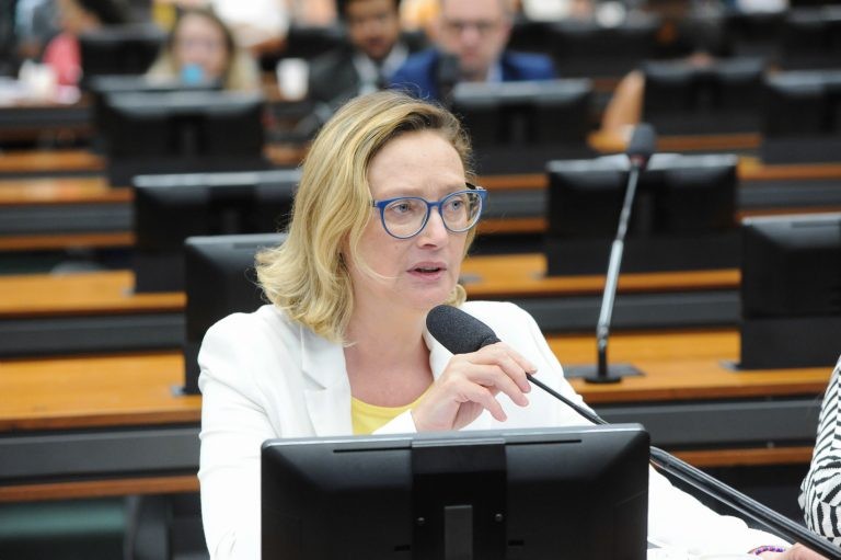 CCJ aprova informações mínimas para cadastro de inclusão da pessoa com deficiência