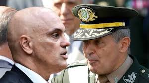 Alexandre de Moraes e o comandante do Exército mantêm conversas regulares