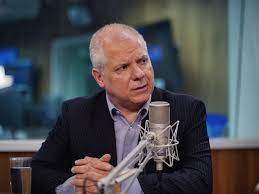 Para combater golpes contra aposentados, presidente do INSS promete acionar PF