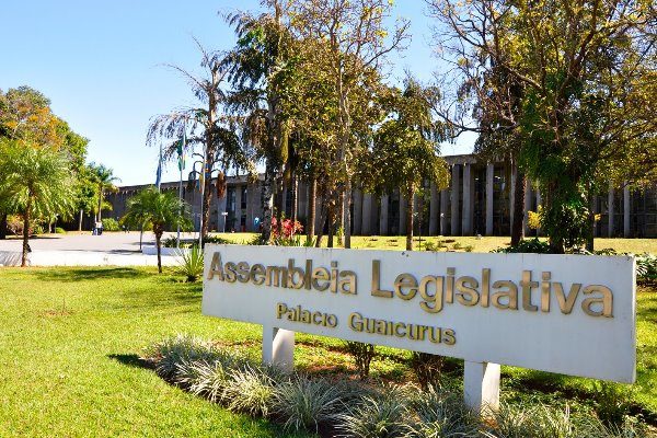 Deputados decidem lideranças de quatro comissões permanentes na Alems