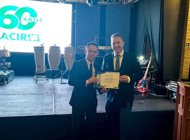 Associação Comercial e Empresarial de Rolândia é homenageada pelos 60 anos de atividade