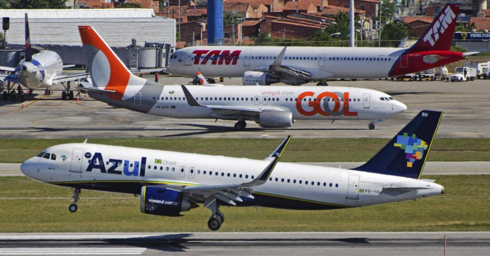 Pilotos e comissários de voo iniciam GREVE na segunda-feira, dia 19