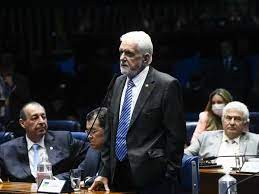 PEC do Quinquênio avança e gera preocupação direta no Planalto