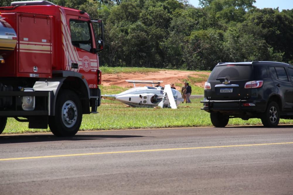 Helicóptero do Governo de Mato Grosso do Sul cai com quatro servidores a bordo em Campo Grande