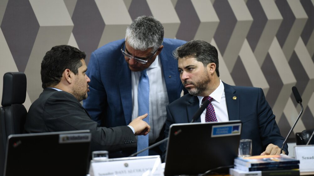 Votação sobre recriação do DPVAT é adiada no Senado