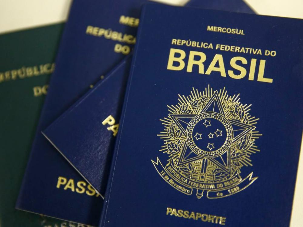Polícia Federal restabelece o sistema on-line para emissão de passaportes