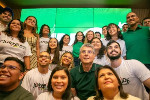 Declínio de filiações: Número de jovens em partidos políticos no Brasil sofre queda acentuada em 10 anos