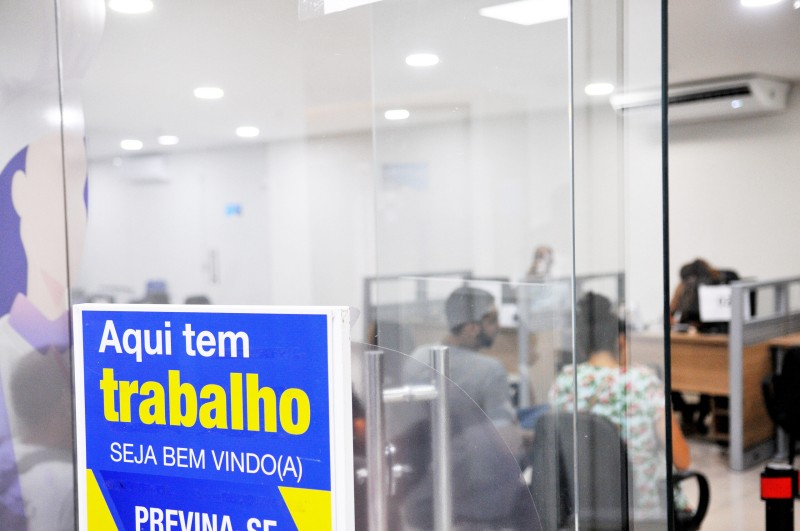 Agências do trabalhador oferecem 272 postos de serviços nesta segunda (19)