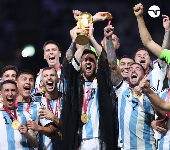 Tricampeã da Copa do Mundo: Argentina vence a França nos pênaltis