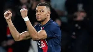 Desempenho de Mbappé na Champions League deixa torcedores e imprensa desapontados
