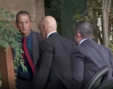 Bolsonaro cita presença de Moraes em festa de Lula como “nova prova”