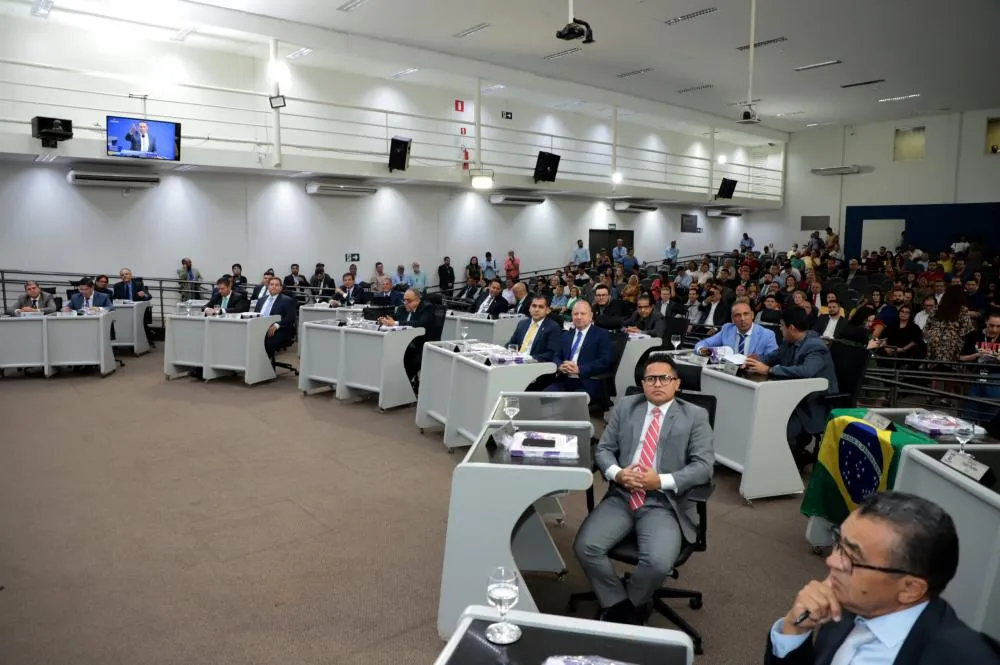 Vereadores de Campo Grande analisam proposta de lacres em embalagens de delivery