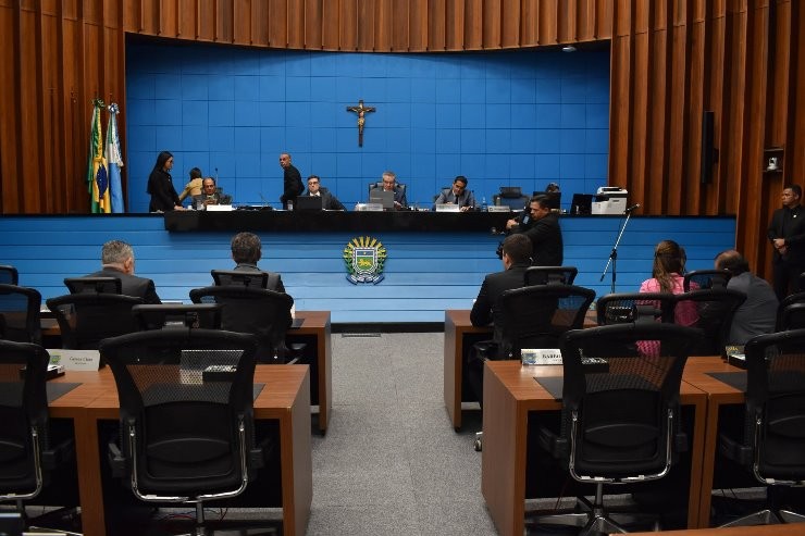 Ordem do Dia: Alteração na norma que protege o idoso em MS segue à sanção