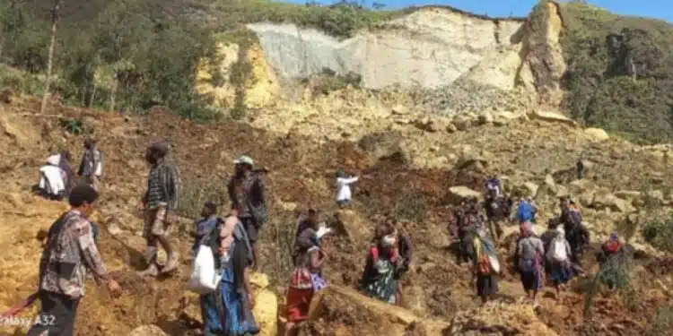 Deslizamento de terra na Papua Nova Guiné deixa mais de 2 mil pessoas soterradas