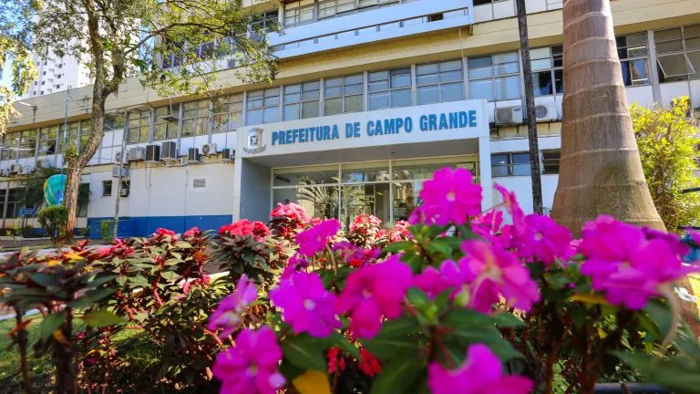 Prefeitura de Campo Grande convoca 159 aprovados para assistente de educação infantil