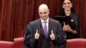 Ministro Alexandre de Moraes destaca combate ao "populismo digital" em sua gestão no TSE
