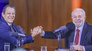 Governo Lula deve arrecadar R$ 4 Bilhões até 2025 com nova taxação de compras internacionais