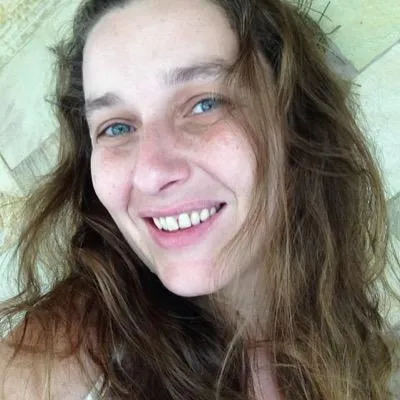 Influenciadora de esquerda revela estratégia de Janones contra Bolsonaro durante eleições de 2022