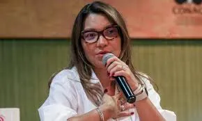 Primeira-dama Janja da Silva critica projeto que equipara aborto a homicídio