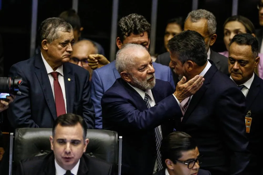 Governo Lula planeja destinar recorde de R$ 50 bilhões em emendas para o Orçamento de 2025