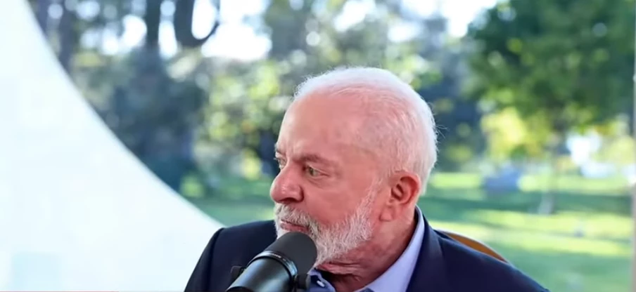 Gleisi Hoffmann divulga entrevista editada de Lula sobre aborto, omitindo declaração polêmica