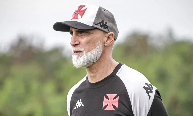 Crise se agrava no Vasco com demissão de Álvaro Pacheco e multa milionária