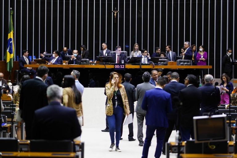 Congresso aprova o Orçamento de 2023, com salário mínimo de R$ 1.320; acompanhe