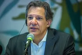 Haddad diz que chuvas no RS geram pressão inflacionária temporária e não afetam política monetária