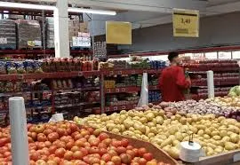 Batata, leite e tomate impulsionam alta de 0,39% no IPCA-15 de junho