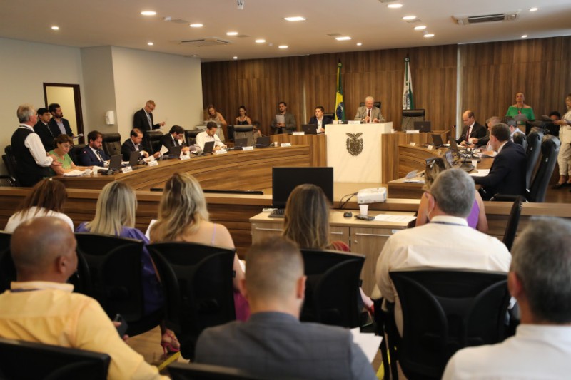 Projetos de autoria parlamentar representam quase metade das propostas analisadas pela CCJ em 2022