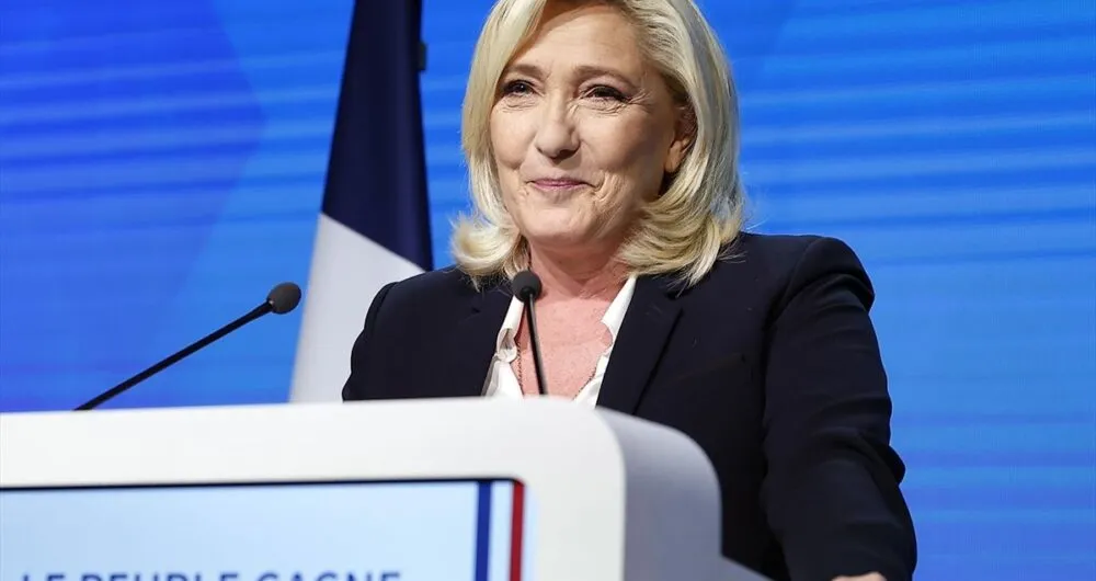 Ultradireita de Marine Le Pen conquista vitória histórica no primeiro turno das legislativas francesas