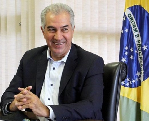 Azambuja paga R$ 1,1 bi de salários dos servidores às vésperas do Natal