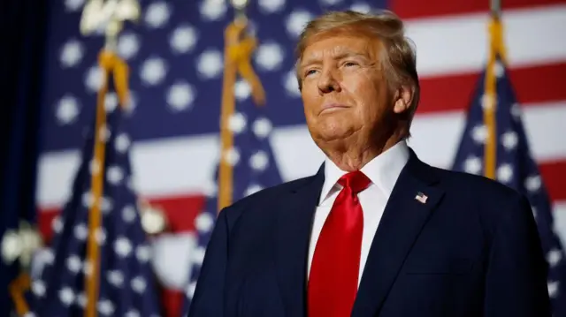 Suprema Corte dos EUA concede imunidade parcial a Trump em processos judiciais