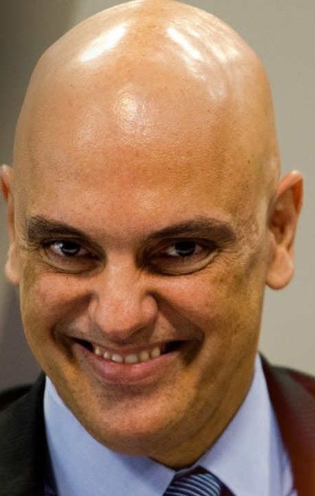 Revista Isto É concede título de 