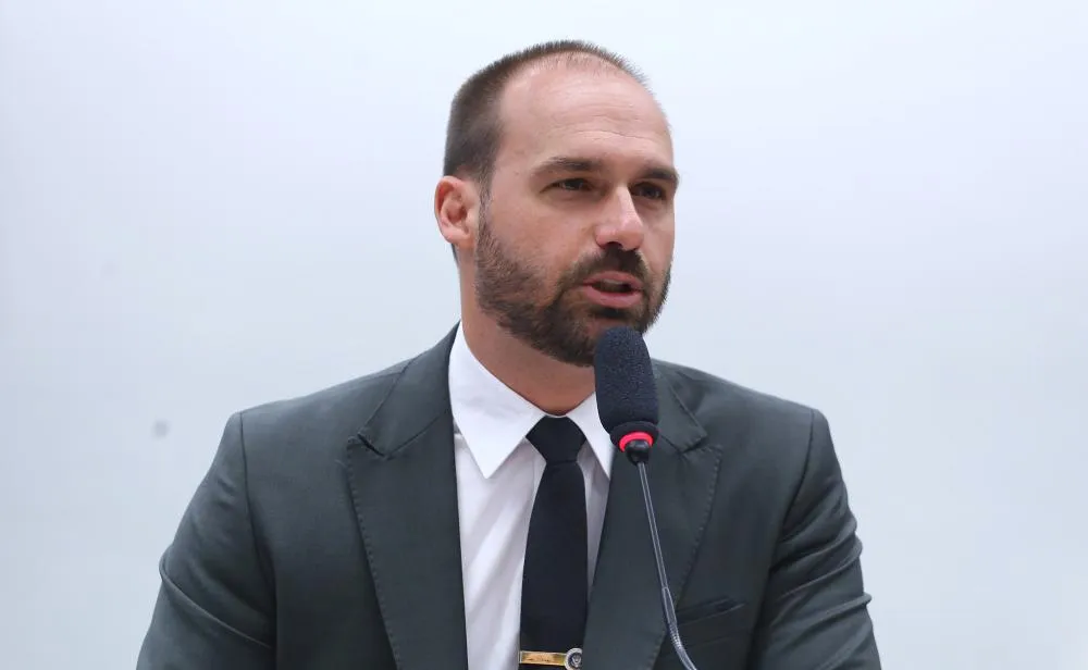 CPAC Balneário Camboriú: "Voltaremos ao poder", diz Eduardo Bolsonaro em discurso motivador