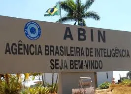 Espionagem na Abin: Jornalistas e políticos críticos ao governo de Bolsonaro são alvos