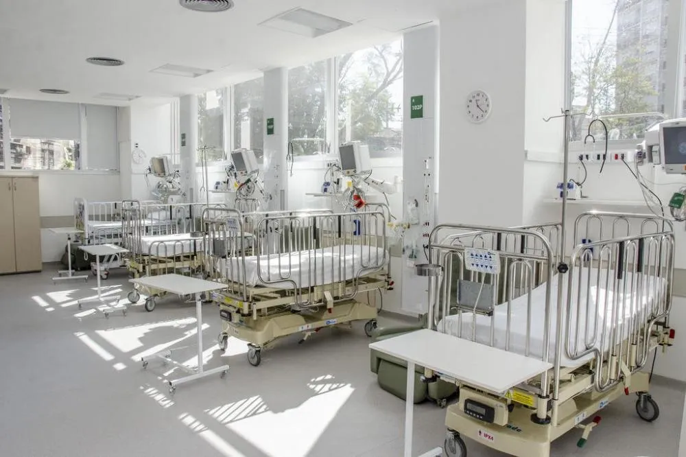 Governo Lula: Drástica redução de leitos no SUS gera crise na saúde pública