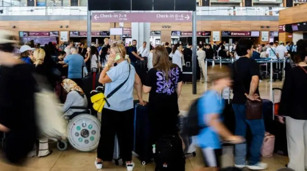 Apagão cibernético global causa caos em voos, bancos e emissoras de TV