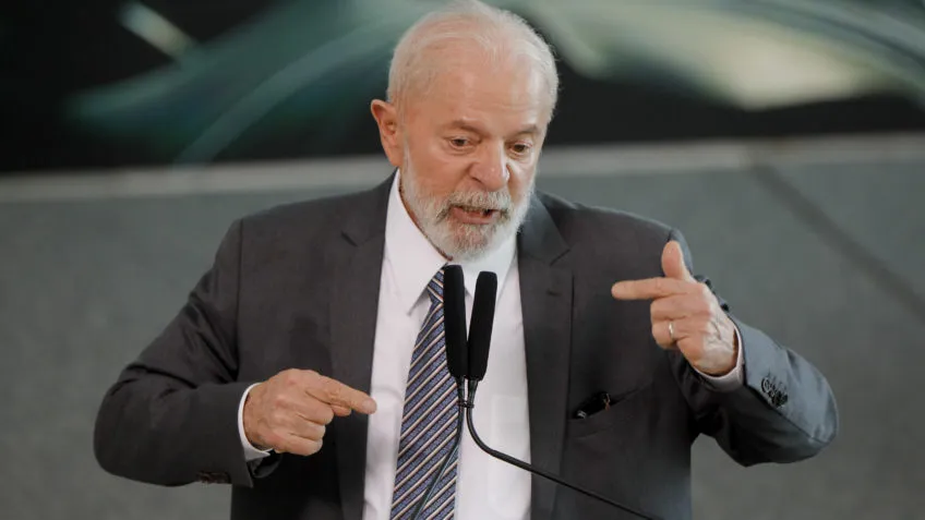 Lula: "Aumento do salário mínimo faz brasileiro ficar mais bonitão e mais gordo" - realidade econômica levanta dúvidas