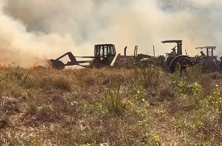 Incêndio no Pantanal: Combate se intensifica após explosão de caminhão