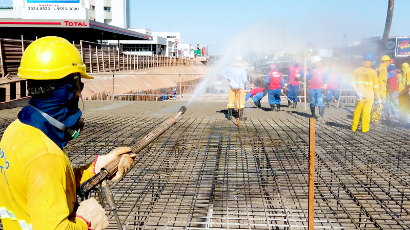 Concreto e aço são a base do Túnel de Taguatinga