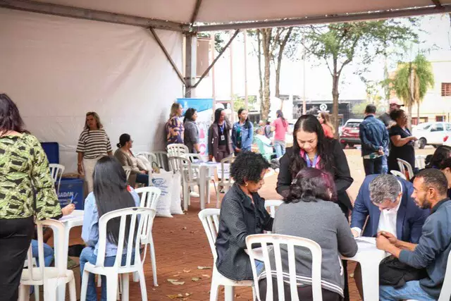 Campo Grande promove ação social na Praça Ary Coelho para pessoas em situação de rua