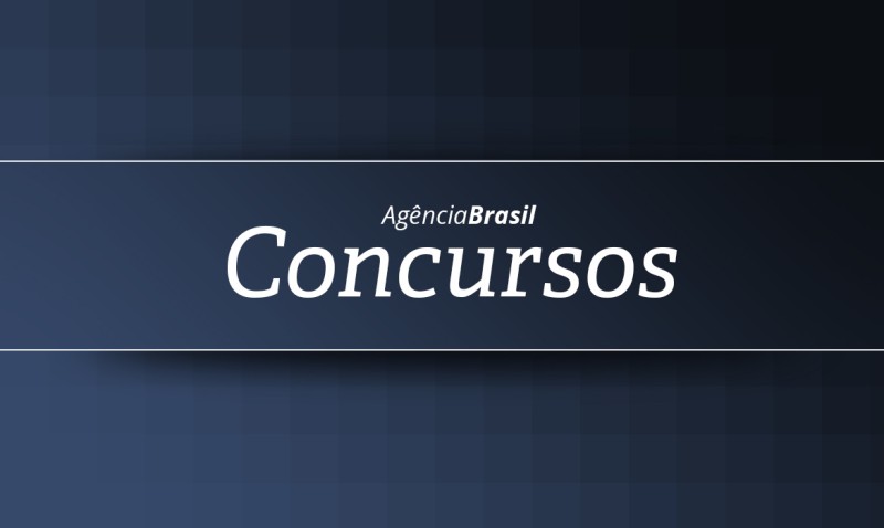 AGU publica editais de concurso com 300 vagas para formados em direito