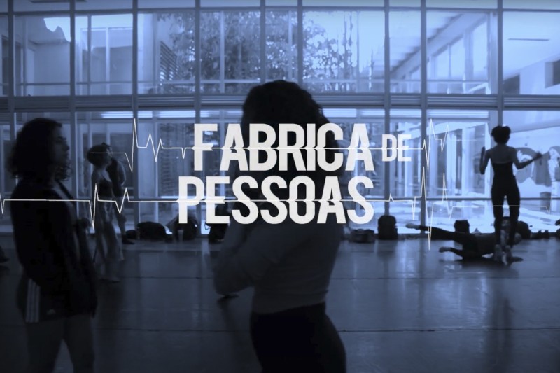Projeto reúne dança, teatro e cinema para dar vida a experiências pessoais