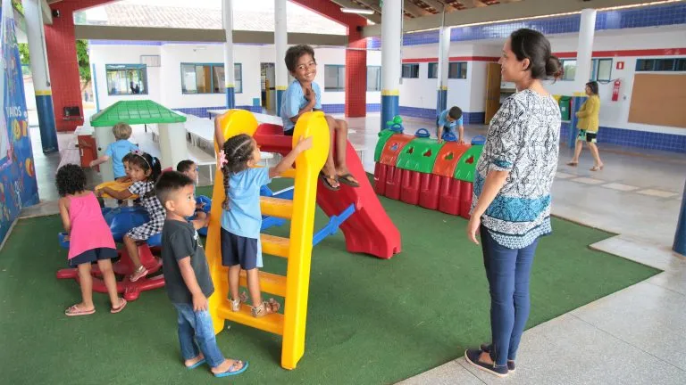 Prefeitura de Campo Grande convoca novos monitores para a Rede Municipal de Ensino