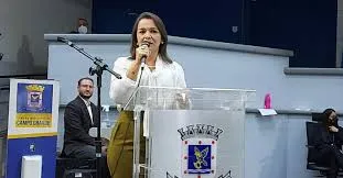 Prefeita Adriane Lopes propõe extinção da Subsecretaria de Articulação Social em Campo Grande